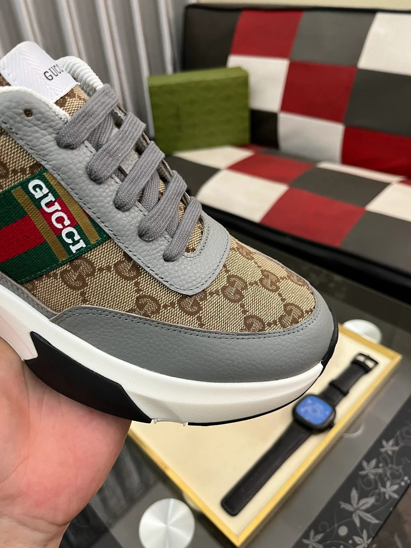 Men's Men's Shoes 💰458 ⌚️⌚️[GUCCI] Gucci men's casual shoes are absolutely popular 🔥The ultimate matching item for trendy men! The charm of super texture is irresistible, the main recommendation, the flower leather color is bright! The upper is made of high-quality brand printed fabric with cowhide, breathable leather lining and wear-resistant rubber sole, noble and elegant! Extremely comfortable🎁🎁You can be as handsome as you want💪 38-445⃣️colors available